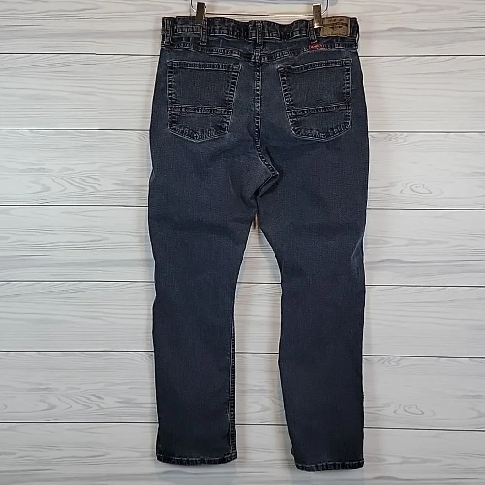 Wrangler straight fit blue denim jeans Size 36